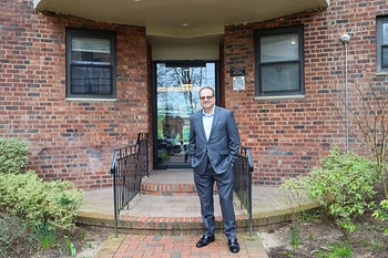 Portrait of Ira Axelrod, Realtor